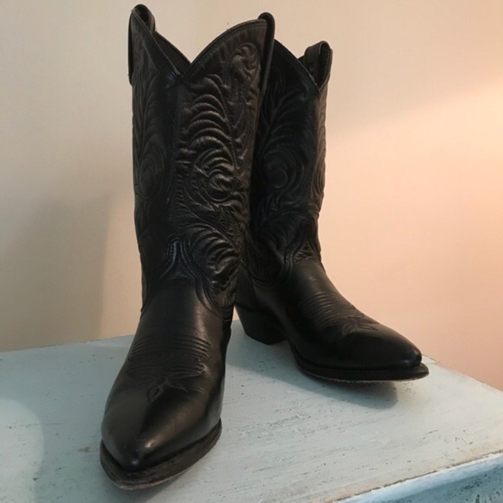 Women’s Vintage Acme Western/ Cowboy Boots